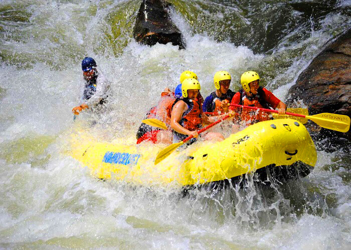 Cliff jumping and body surfing adventure near Camp Crossfire